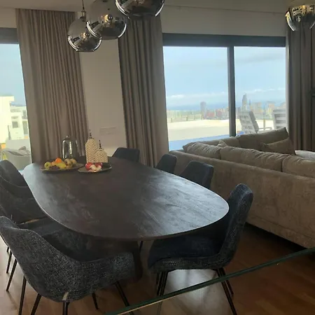 Spacious With Private Pool In *